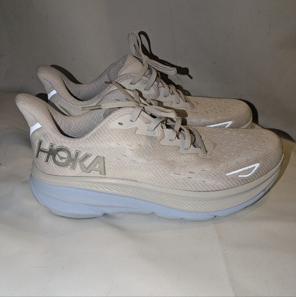 Hoka Shoes - Hoka Women's Beige and Gray Athletic Shoes